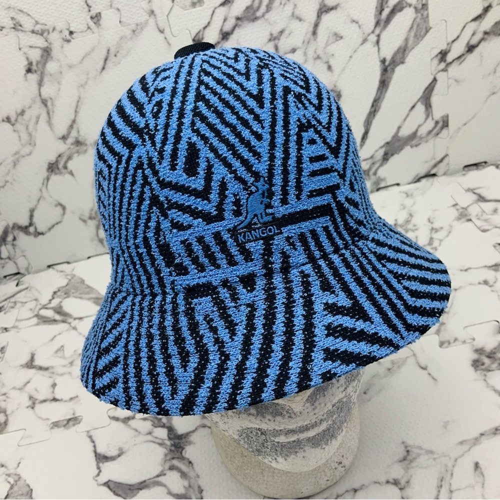 Men's Kangol Blue Black Bermuda Print Casual Bucket NWT